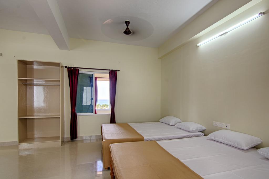 Hotel Ganesh Residency à Pondichéry Chambre photo